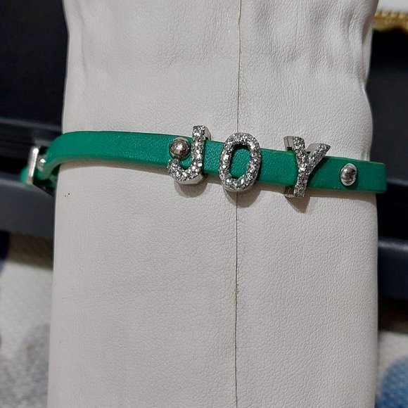 Faux Leather Xmas Green JOY Bracelet & Elastic Beads Bracelets SET OF 3 - Picture 7 of 9